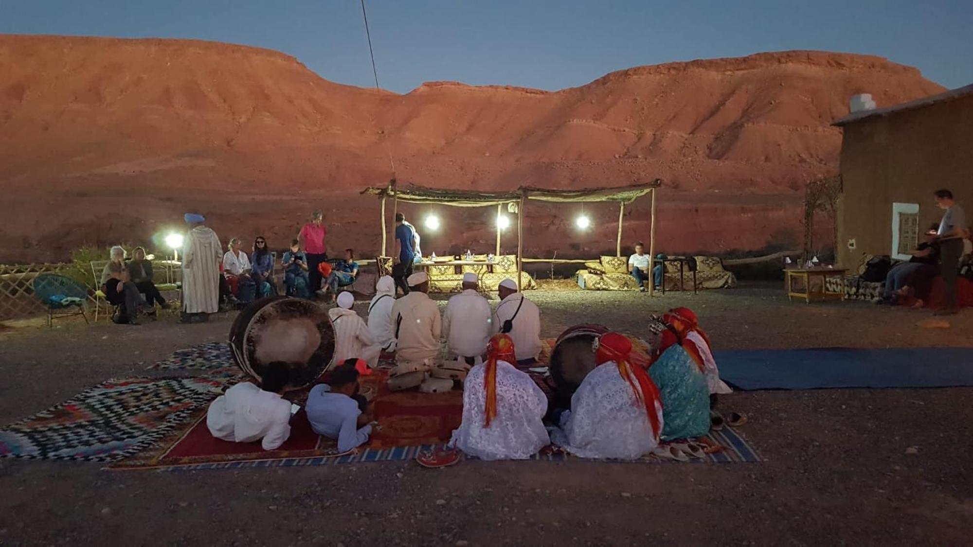 Tigmi Hamid Decouverte Des Traditions Et De La Culture Berbere Ait Benhaddou Exterior photo
